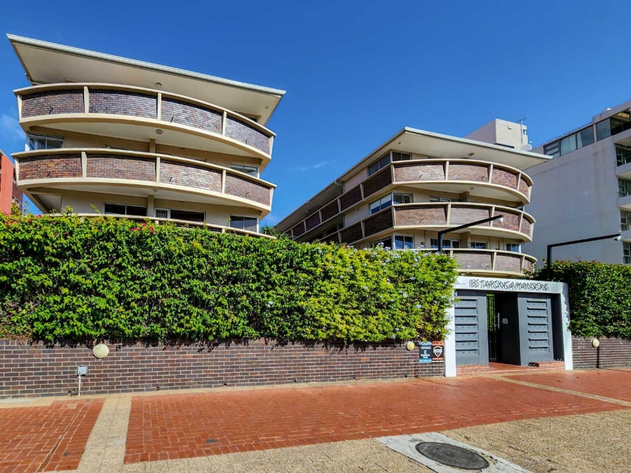 2 Bedroom Property for Sale in Green Point Western Cape